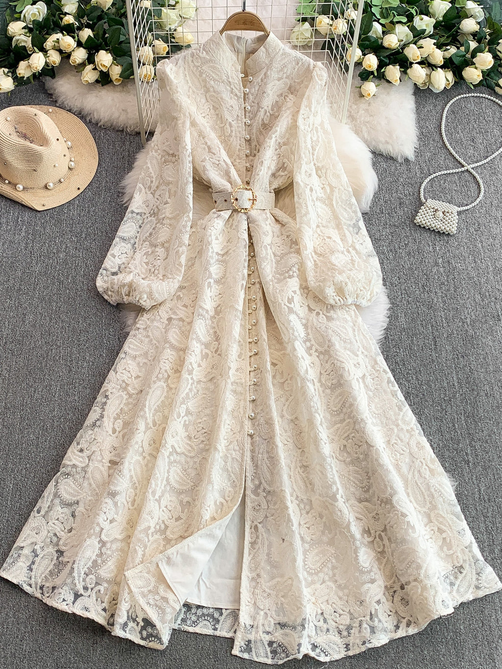 Robe de lanterne en dentelle rétro pour femmes