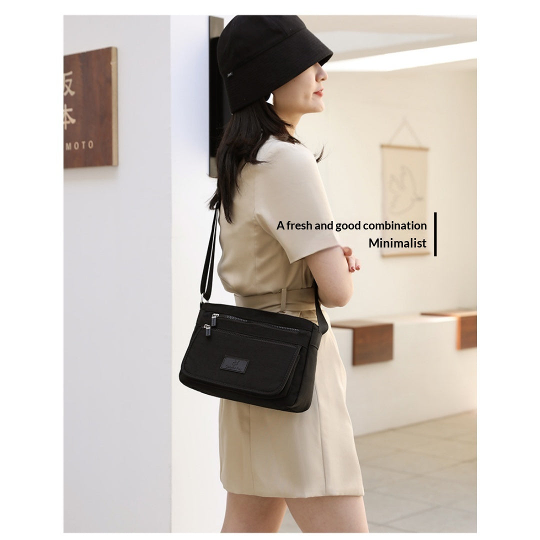 Commerce extérieur Sacs pour femmes Sac à épaule tendance Sac imperméable Sac en nylon Multi-Layer Crossbody