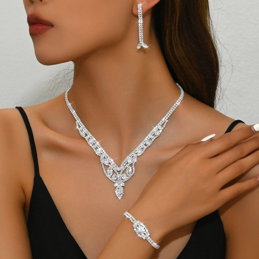 Ensemble de bijoux CZ 3Pcs pour femmes Poire à feuilles creuses