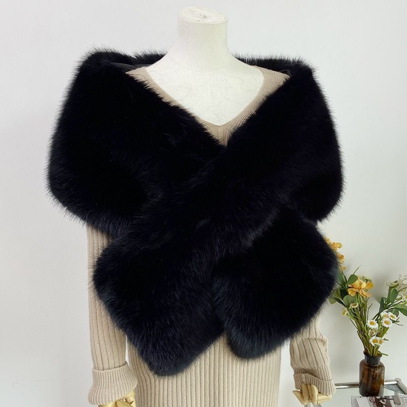 Clou de luxe léger en peluche polyvalente pour femmes