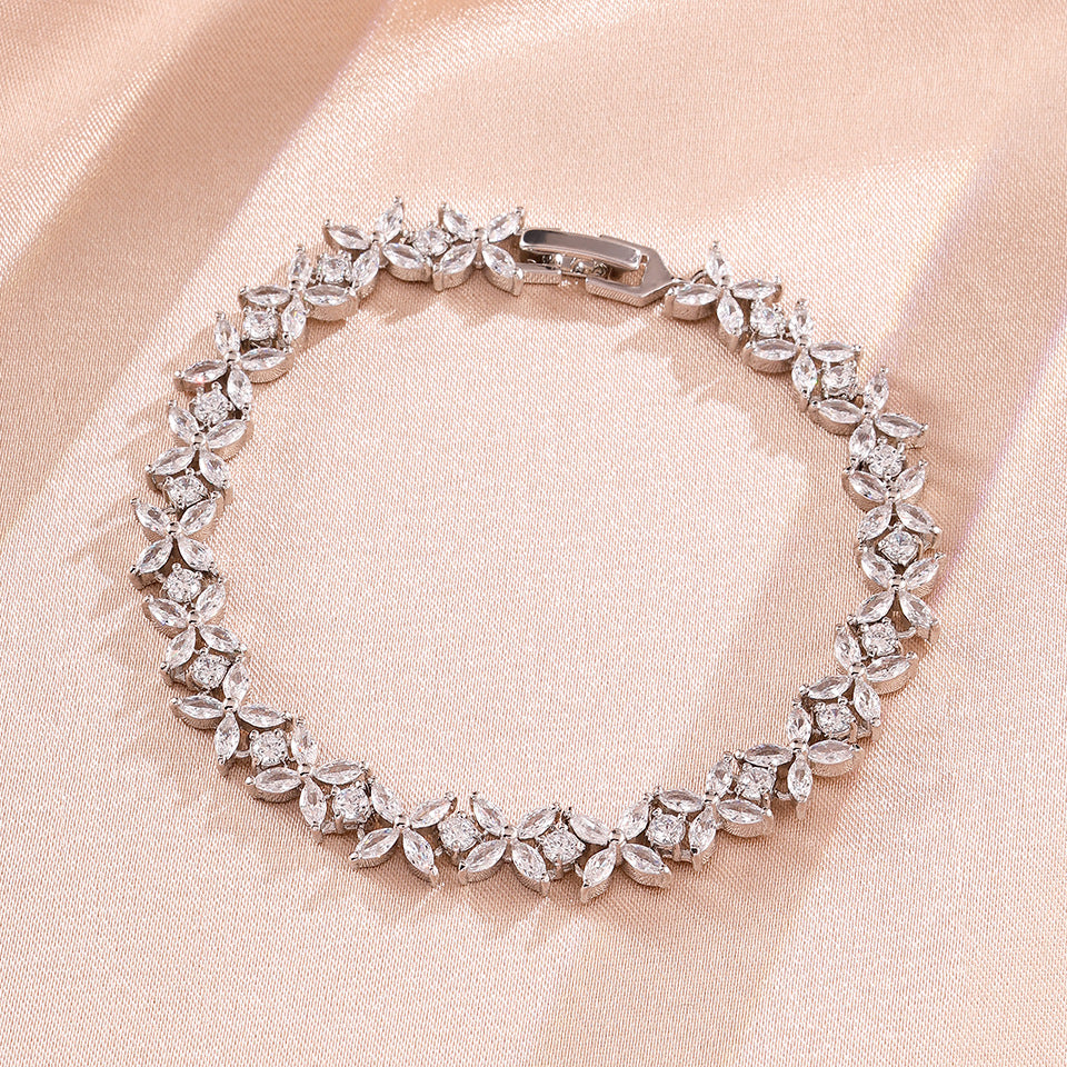 Femmes Marquise ronde CZ Floral bracelet de tennis