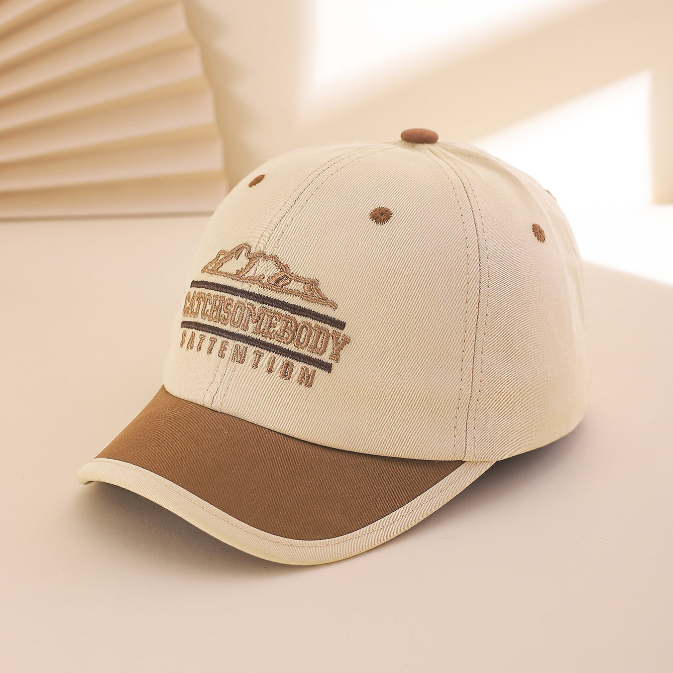 Bouchon de baseball brodé à la mode à lettres de Mountain Peak avec S