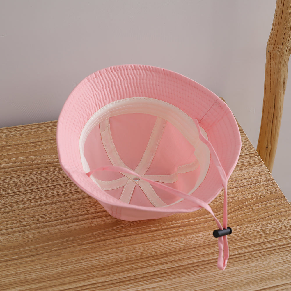 Chapeau de soleil d'été léger de couleur candy pour enfants avec cordon de serrage