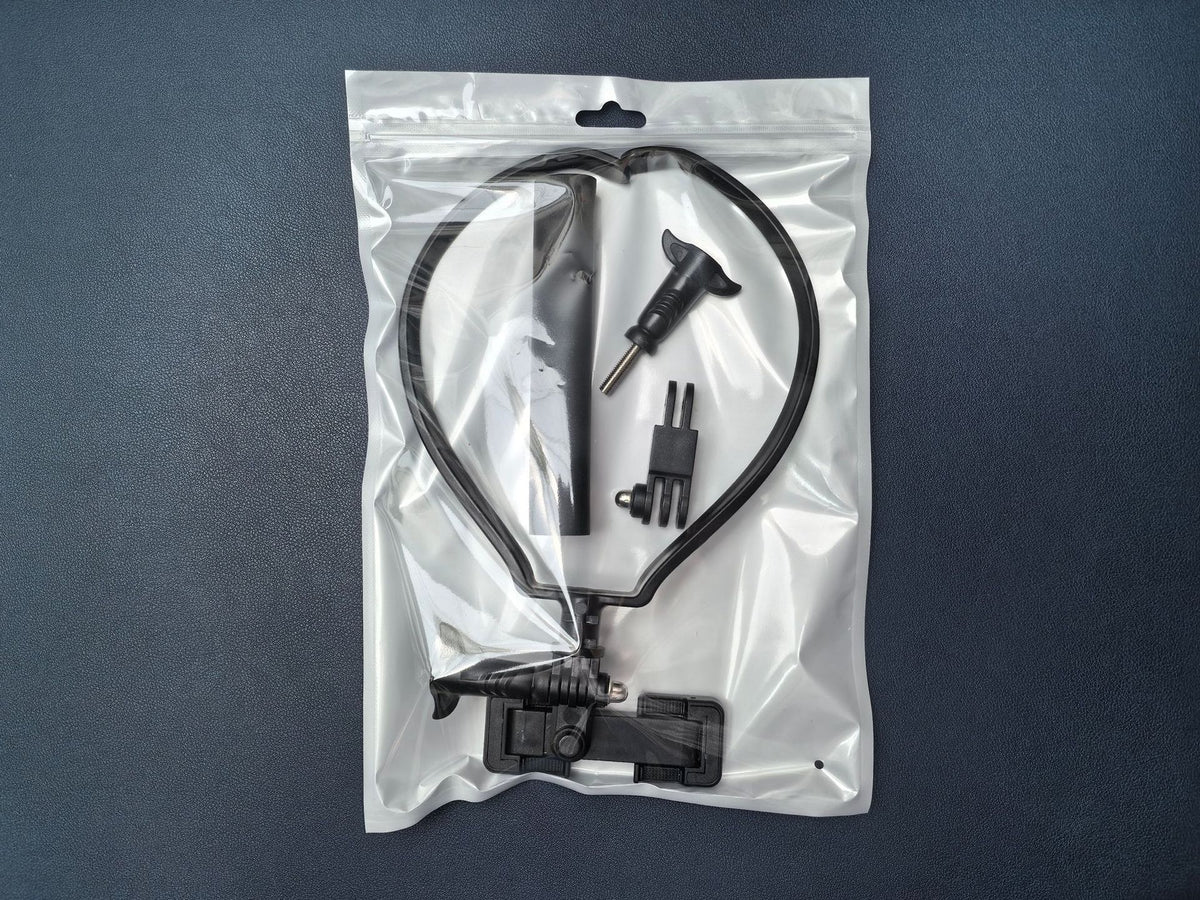 Horizontal and vertical cell phone lanyard/necklace holder