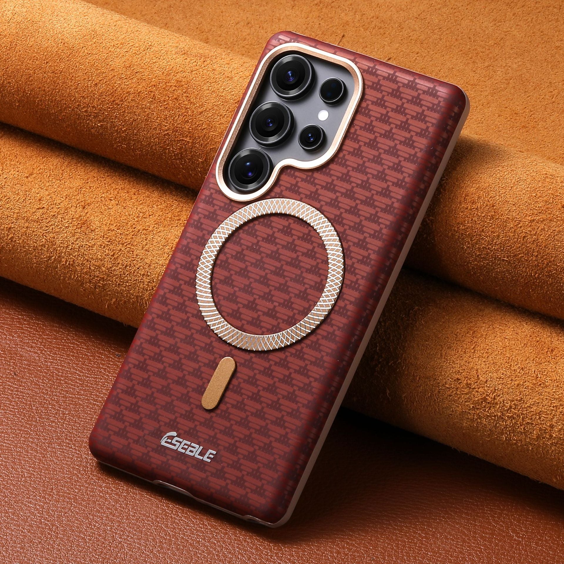 Modèle triangulaire Mountain Peak Magnetic Matte Phone Case