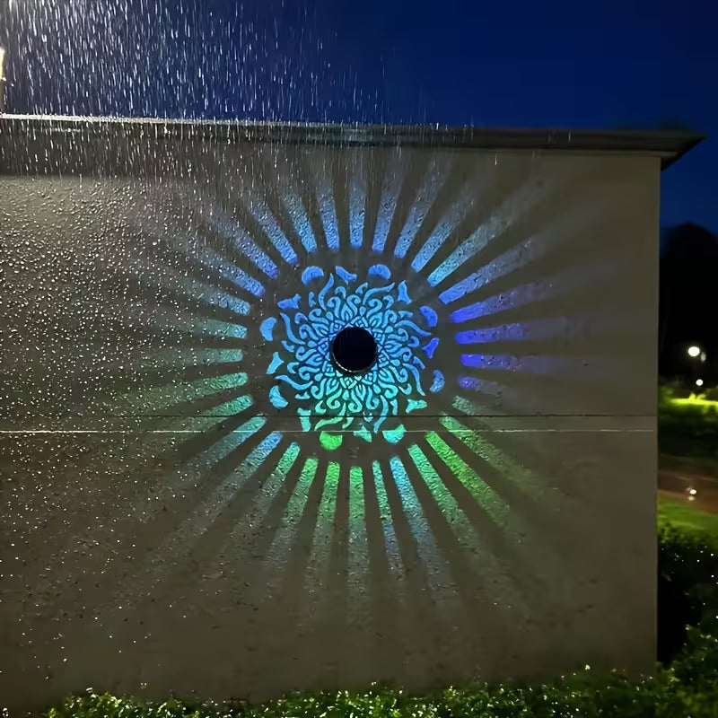 Solar-powered outdoor wall light