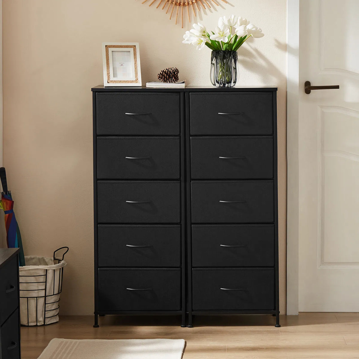 Dressing 48IN pour chambre avec 5 tiroirs de tissu Table de nuit Armoire en acier