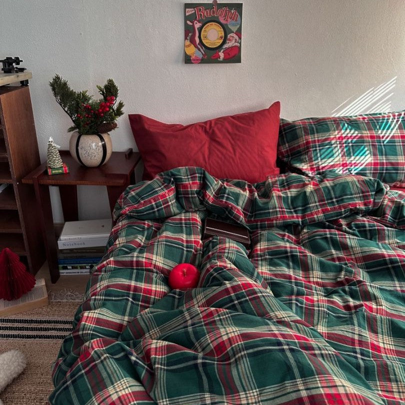 Ins Nordic Simple Plaid Christmas Cotton Yarn-dyed Cotton Four-piece Set
