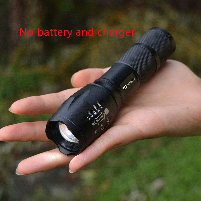 Lampe de poche en alliage d'aluminium forte lumière 18650 Super lumineux extérieur lampe de poche T6