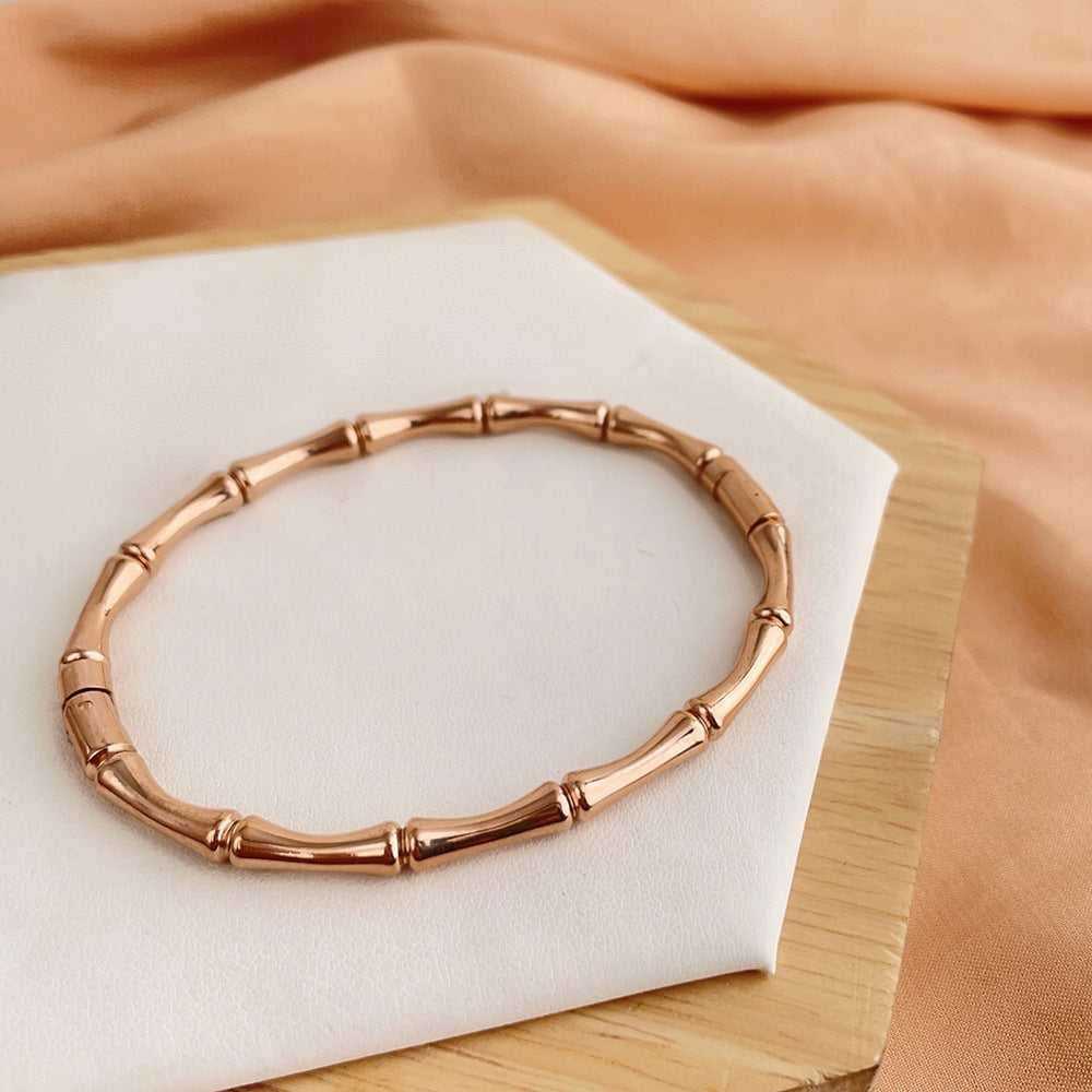 Bracelet en acier au titane pour femmes