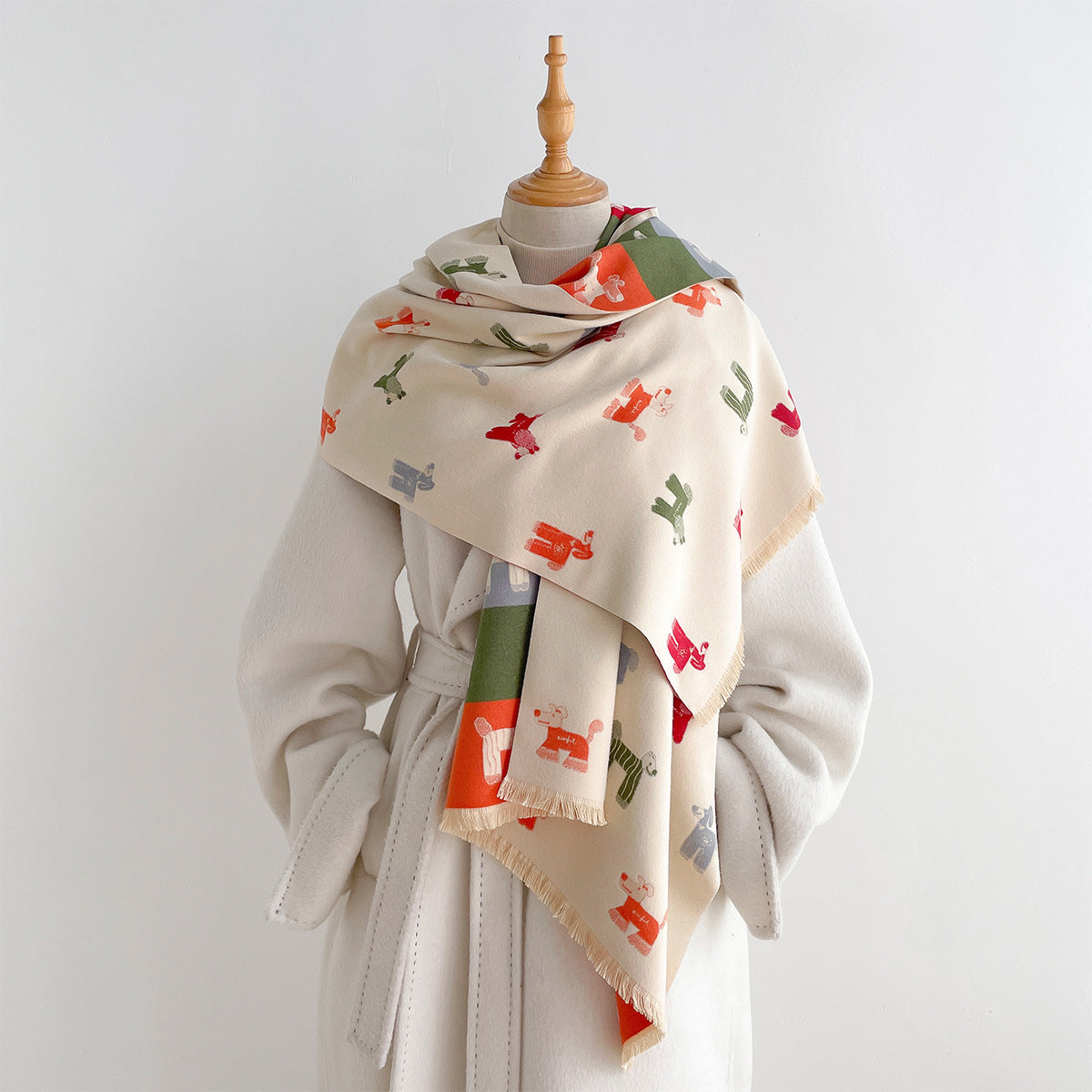 AutomneHiver Caricature Curly Puppy Jacquard Scarf