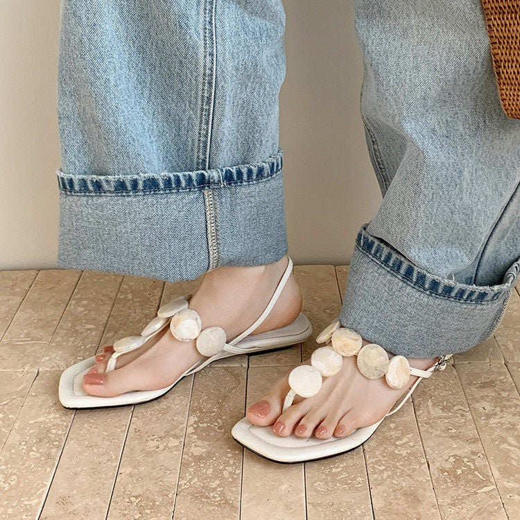 Sandales de string de style vacances Gem Decor Square Toe