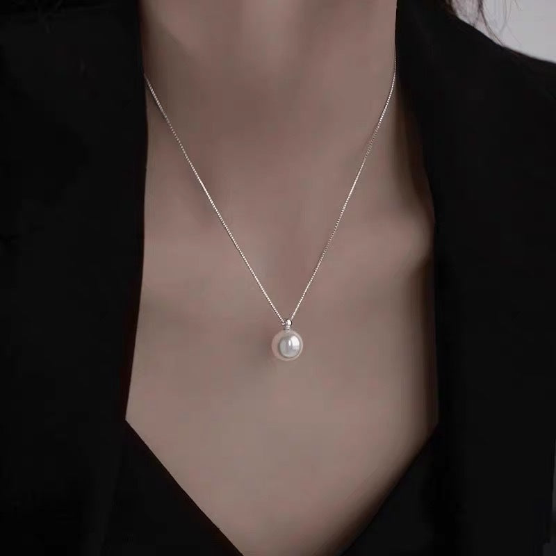 Chic collier chaîne perle de sweater Faux femmes Niche de luxe collier de col de tempérament Chai