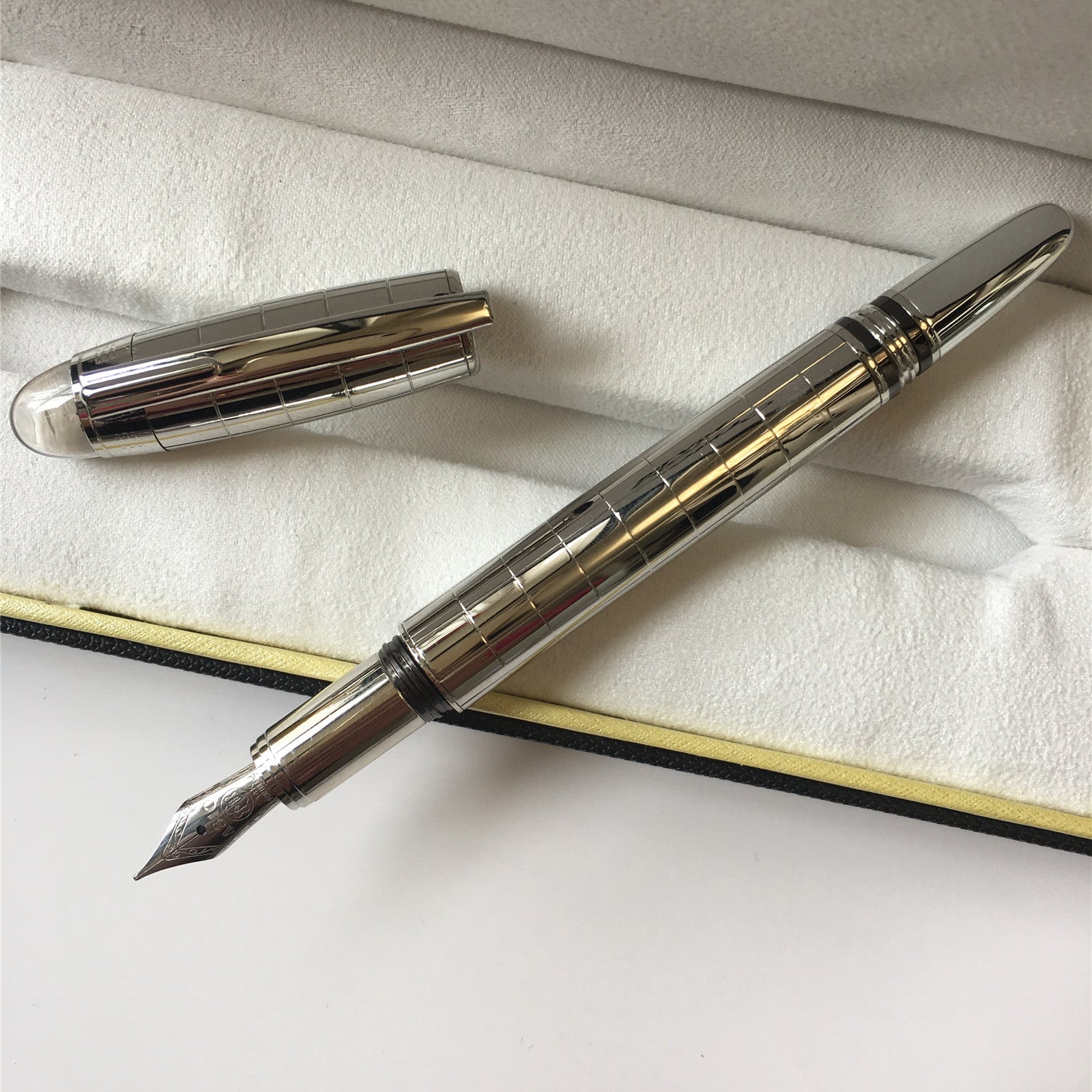 Interstellar cristal série tête métal Rollerball stylo à bille stylo de fontaine classique Carbo