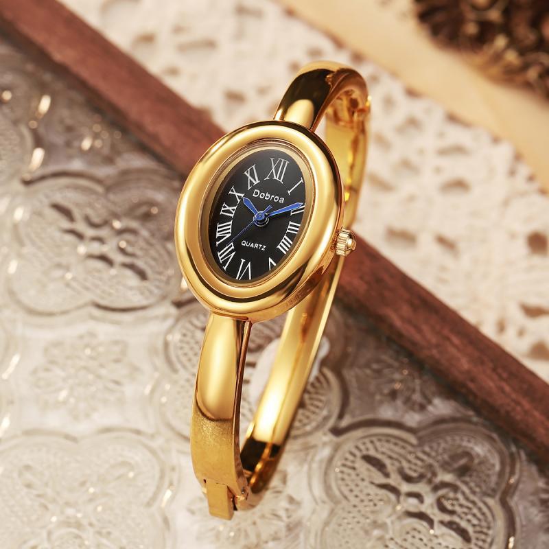 Montre femme ovale Niche légère-luxe avec une lunette diamant or rose