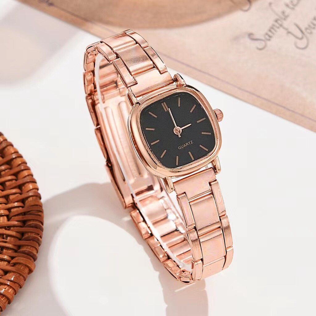 Montre à quartz romaine carrée en alliage pour femmes