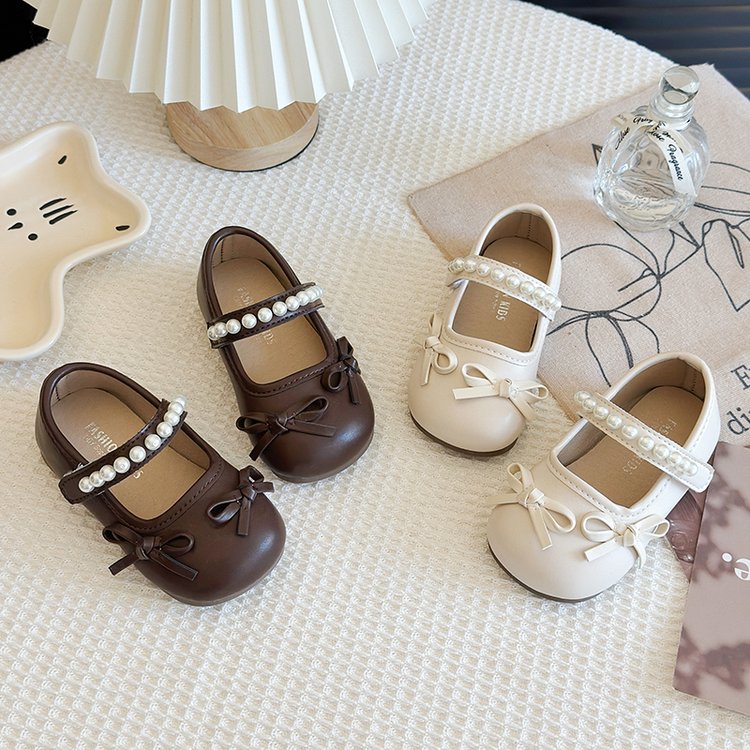 Chaussures en cuir pour filles
