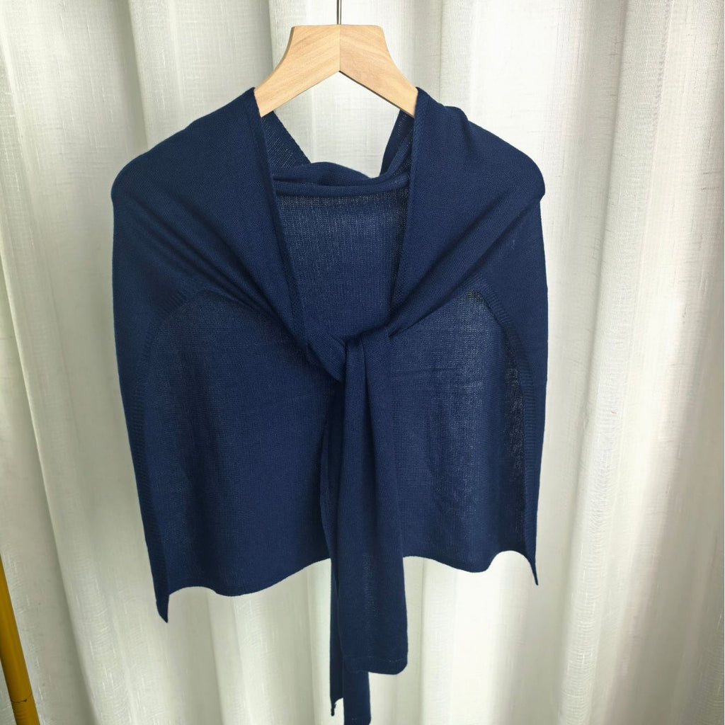 Châle tricoté polyvalent de couleur solide pour la superposition