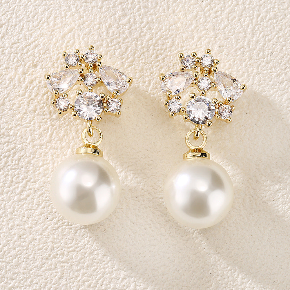 Women's Cluster Cubic Zirconia Drop Earrings