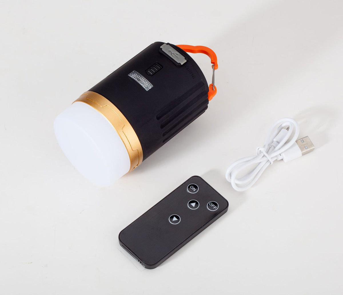 Strong Light Camping Light Usb Lampe suspendue rechargeable à l'extérieur