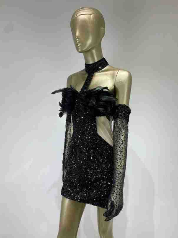 Robe Peintre Halter Paillettes Jupe courte avec Gants Robe