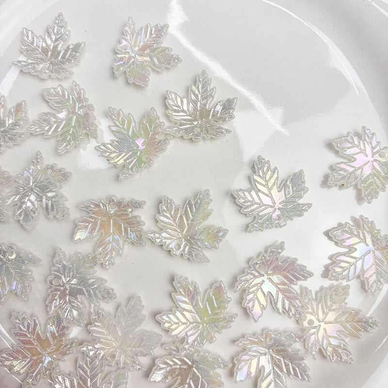 Charms de feuille d'érable en acrylique plaqué AB