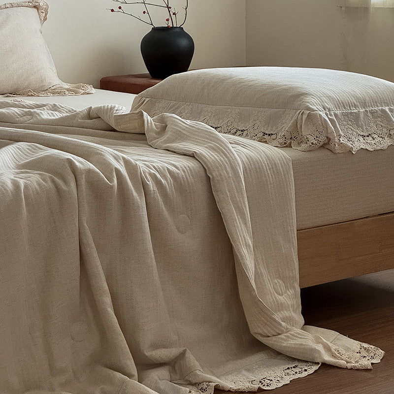English Herringbone Jacquard Cotton Linen Double Bed Washable Summer Cooling Quilt with Lace