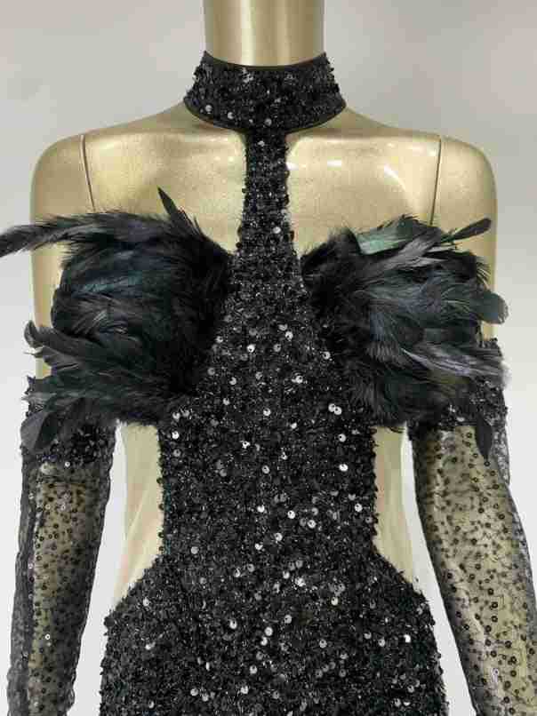 Robe Peintre Halter Paillettes Jupe courte avec Gants Robe