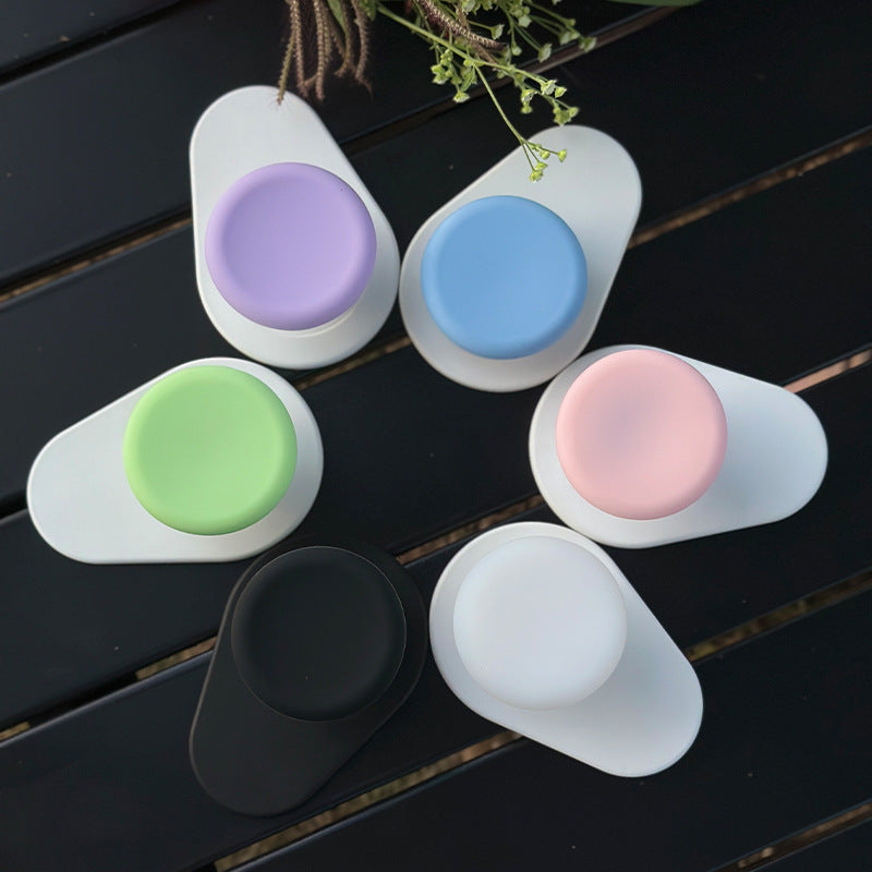 Couvercle de coupe en silicone applicable au support de coussin gonflable de téléphone mobile magnétique