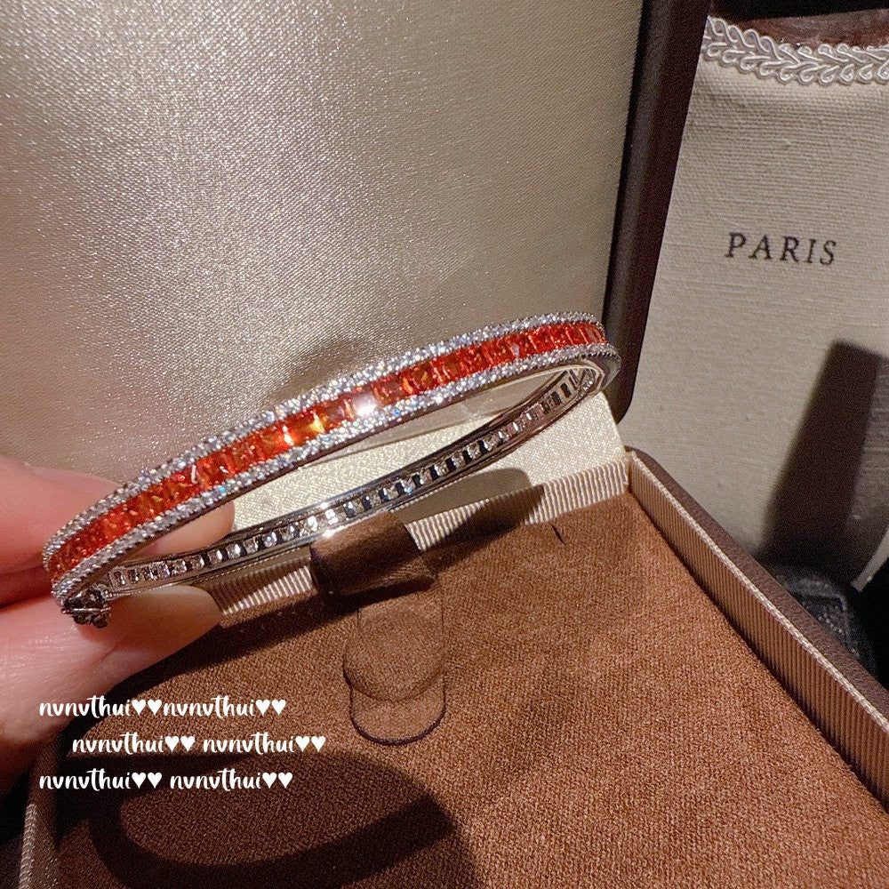 Couleur de brouillard Enchanteur Camellia Collier de pierre précieuses Riche Charmante Rose Zircon Boucles d'oreilles Bracel