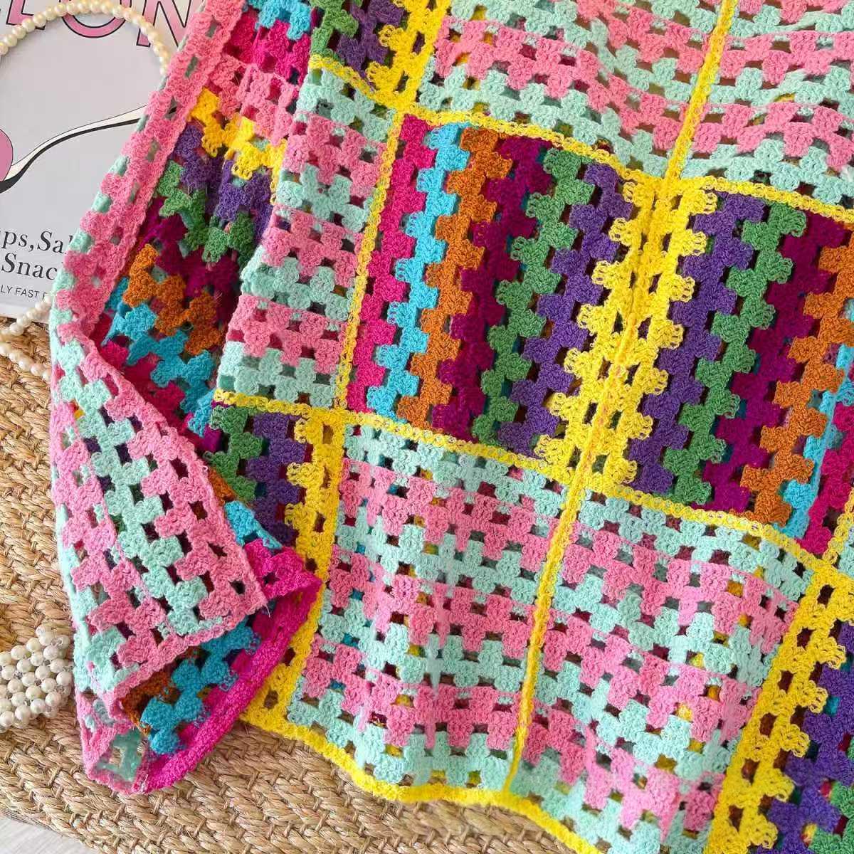 Top rétro avec un design chic unique