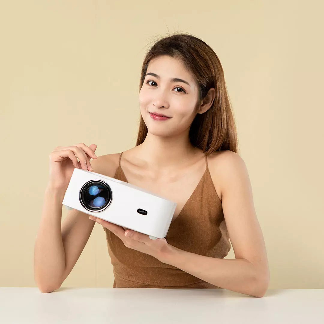 Peut être connecté à un téléphone portable tout-en-un Smart Ultra haute définition 4K Petit Portabl