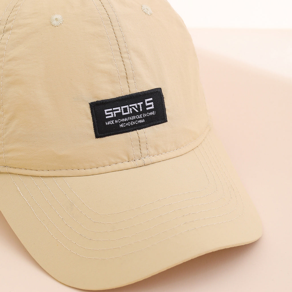Version coréenne d'une simple lettre brodée de couleur solide Séchage rapide Casquette de baseball avec A