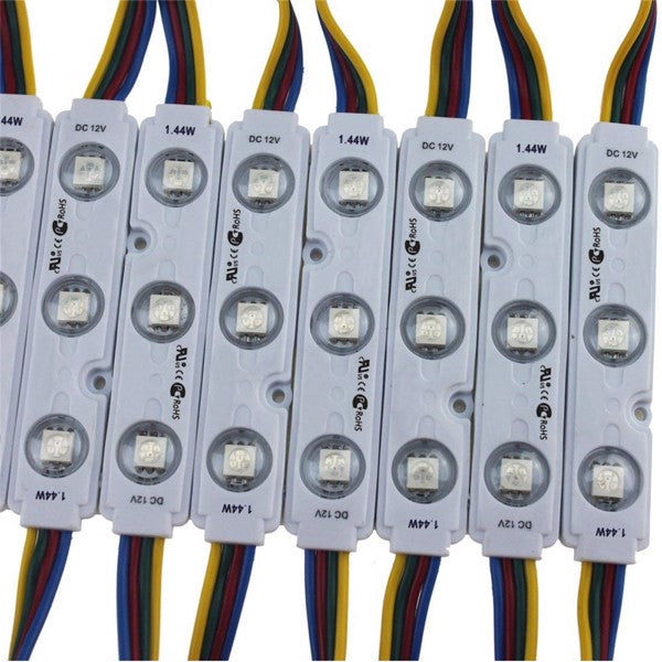 Module objectif avec 3 lumières