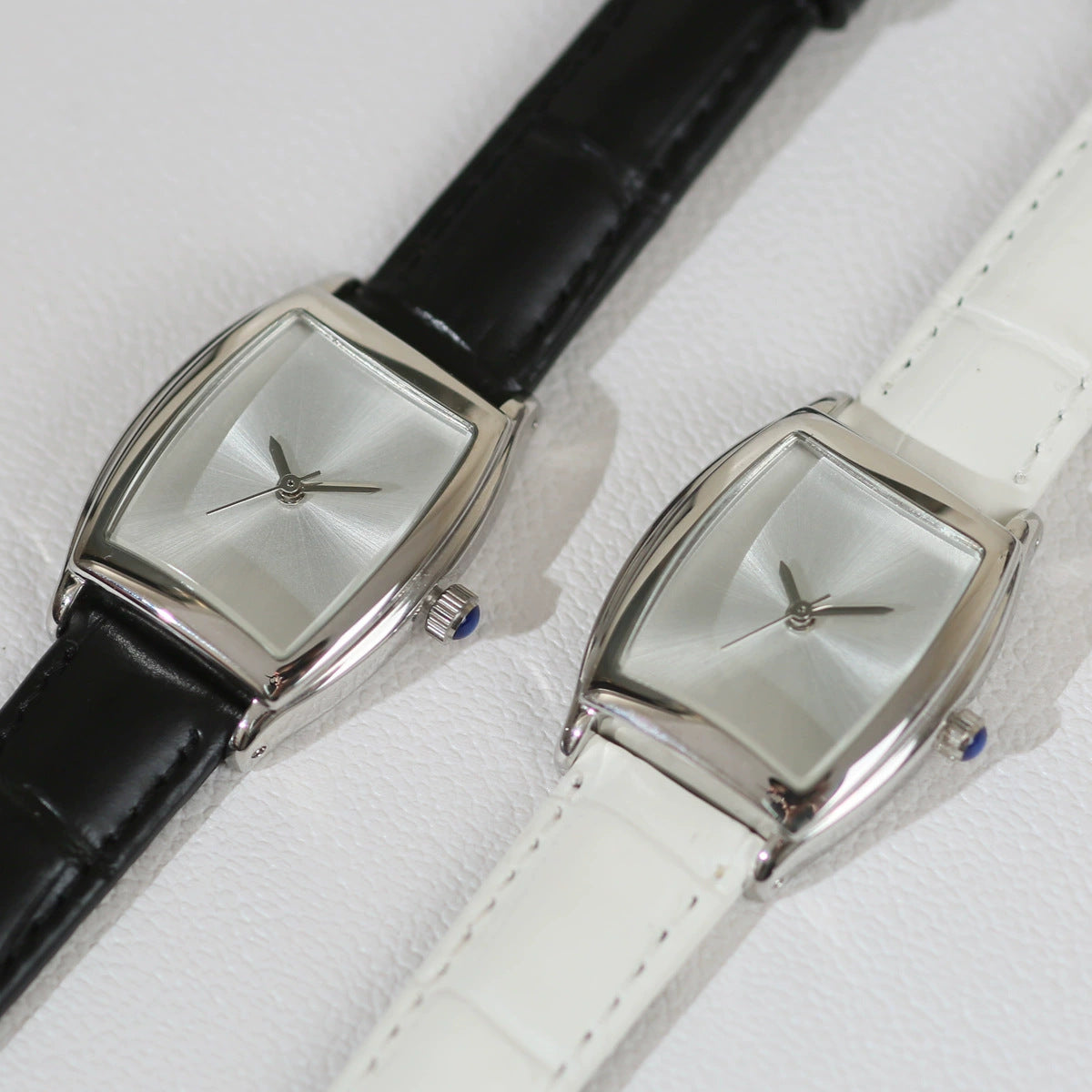 Haute-fashion Versatile Vintage modèle Chanel montre femme