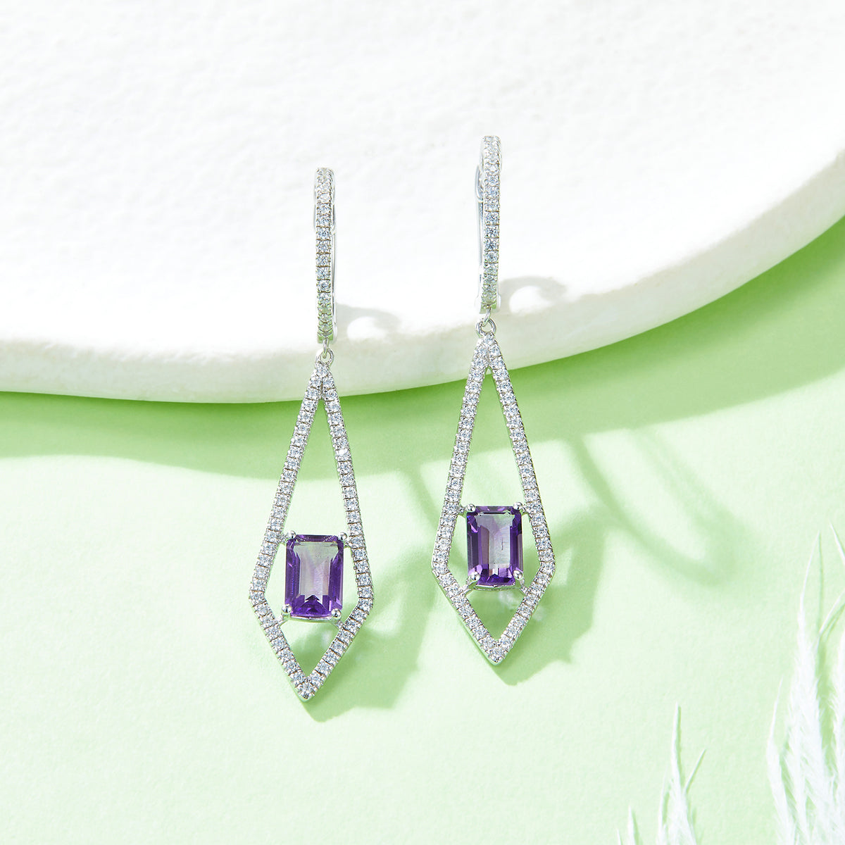 S925 Boucles d'oreilles en argent sterling Dangle 6x4mm Améthyste naturel