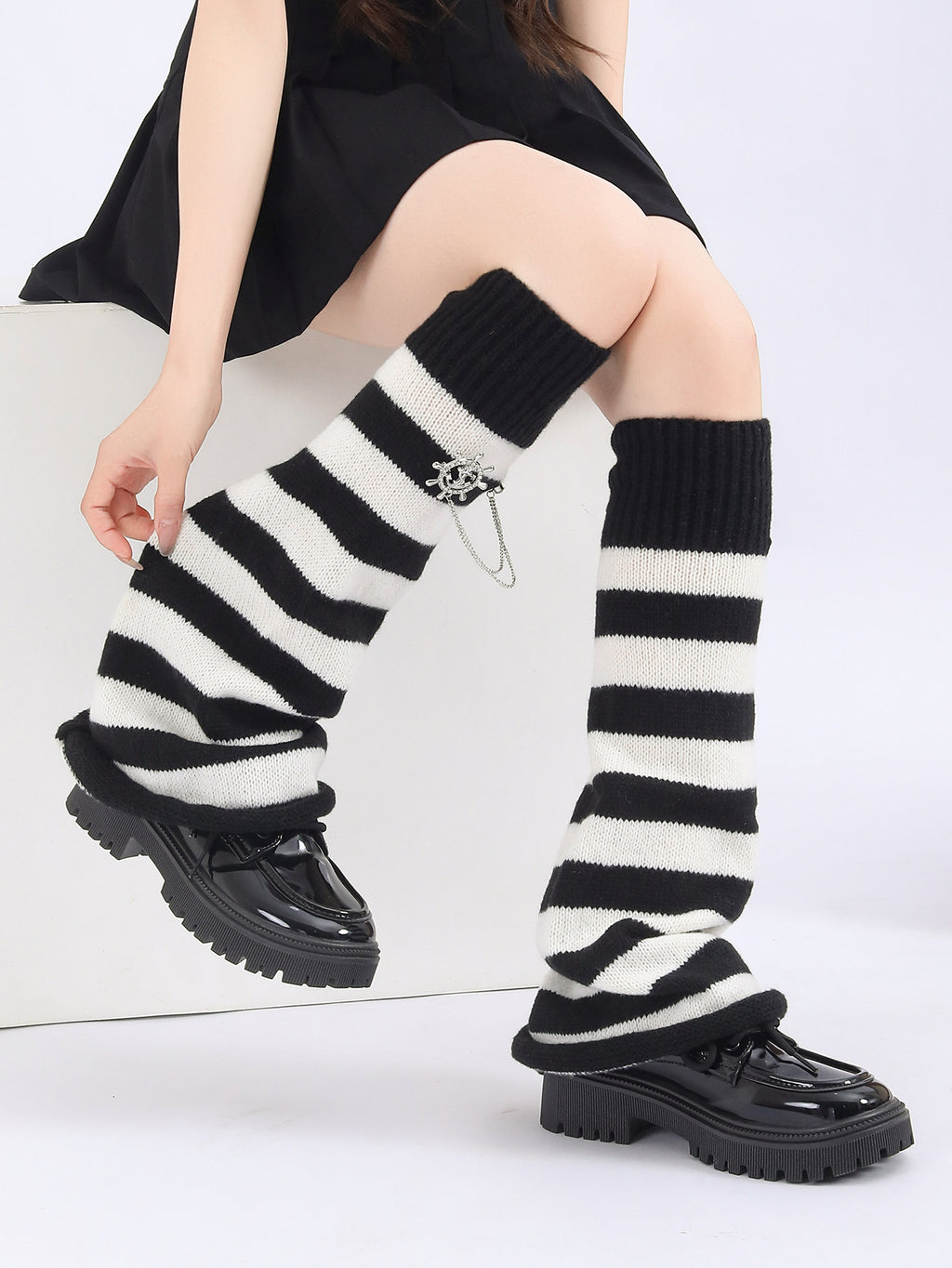 Y2K Hip-hop Stripe solide Rudder décoré populaire modem chaud tricoté Bell forme guerre des jambes