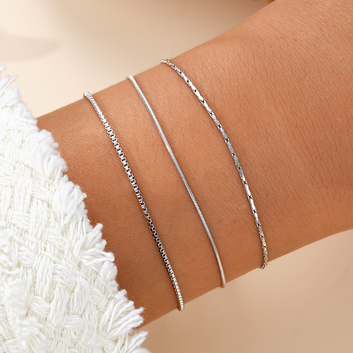 Bracelet homme et femme en acier inoxydable de style européen et américain