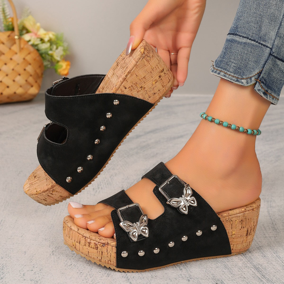 Butterfly-Clasp Wedge pour les femmes mode et polyvalentes pantoufles à semelle épaisse