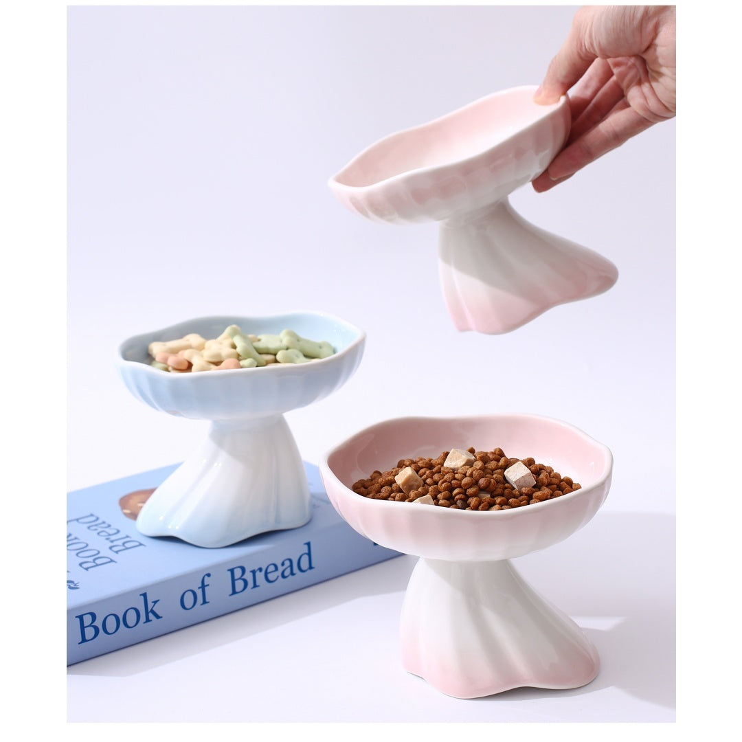 Élevé en céramique graduée en forme de robe Pet Water & Food Bowl pour chats et chiens