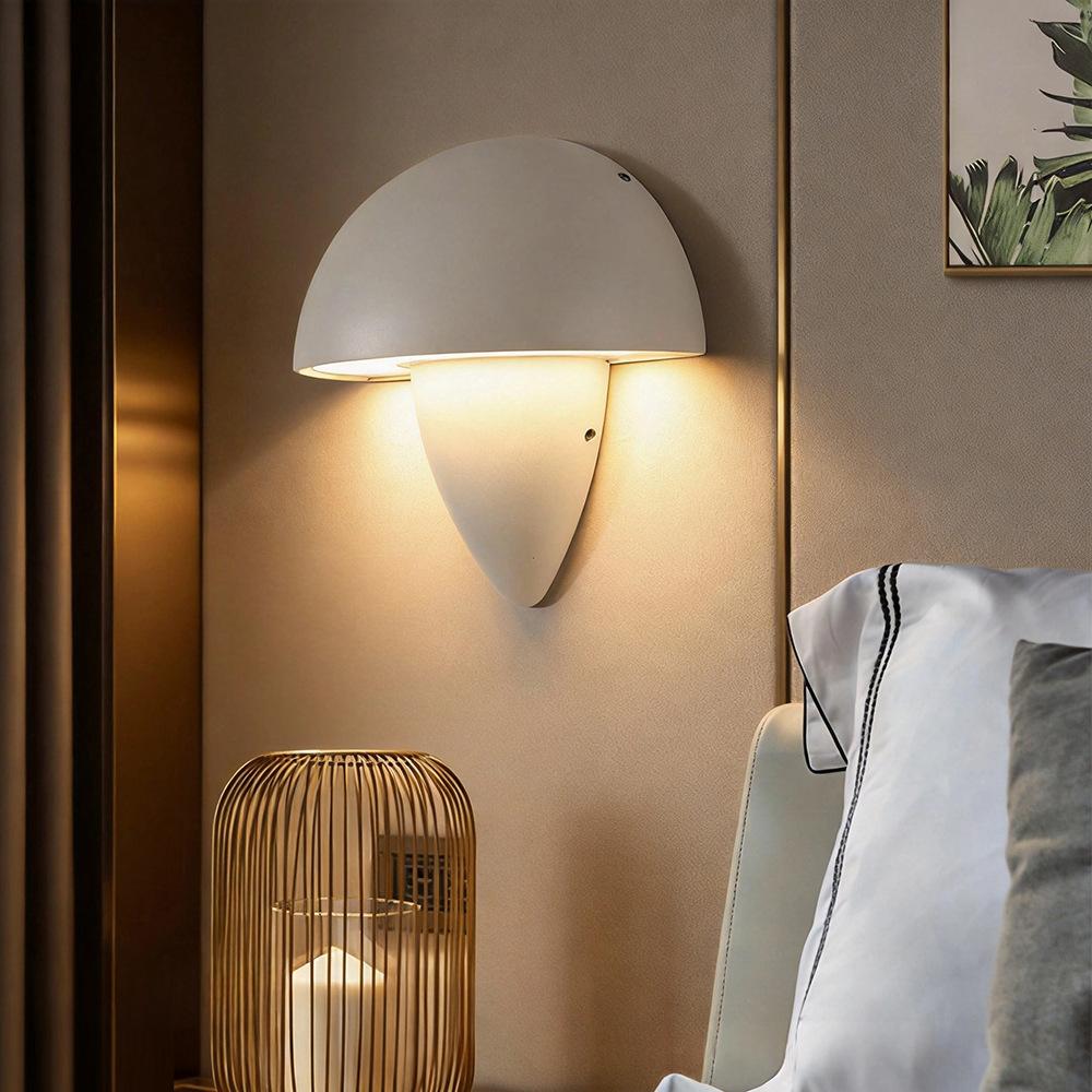 Lampe murale à LED moderne à l'extérieur simple et étanche