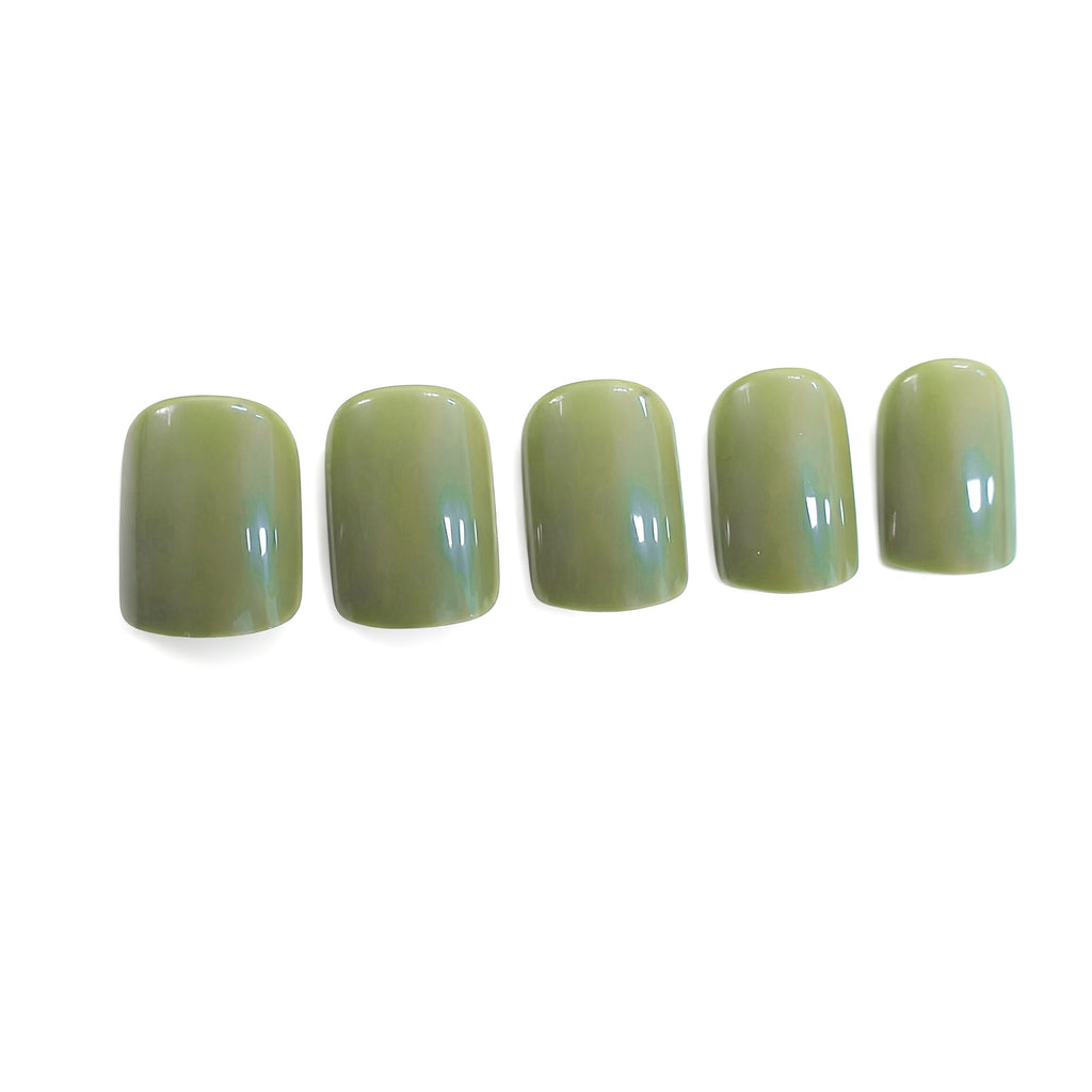 Faux ongles de haricots verts simples pour les femmes