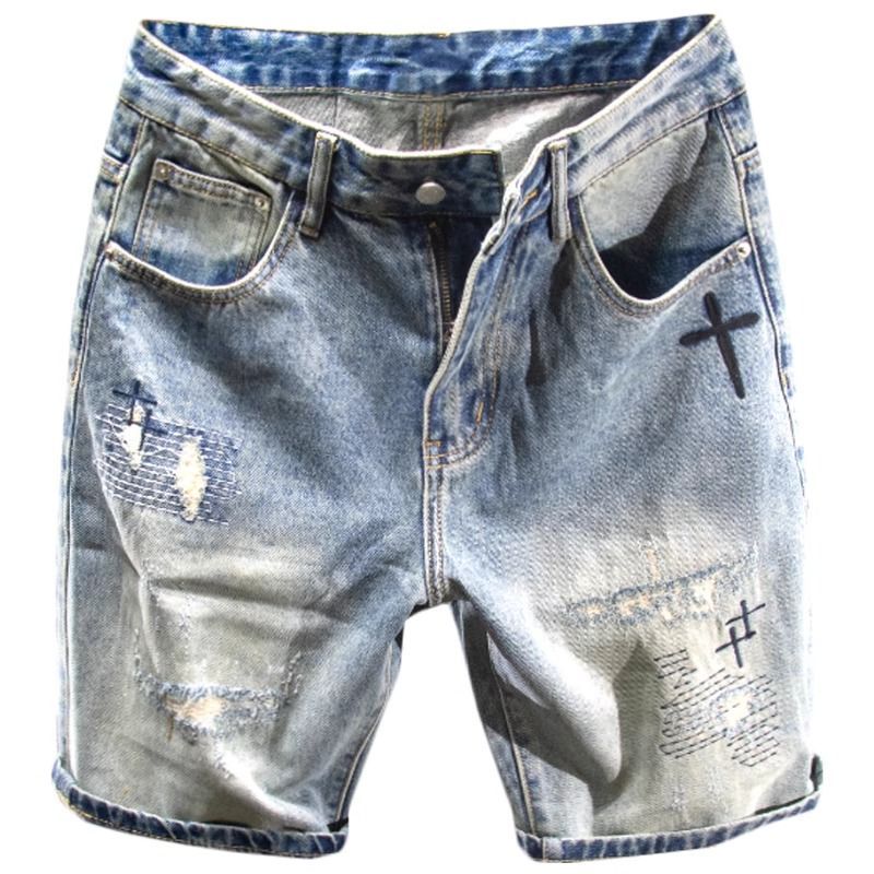 Short en denim brodé pour hommes
