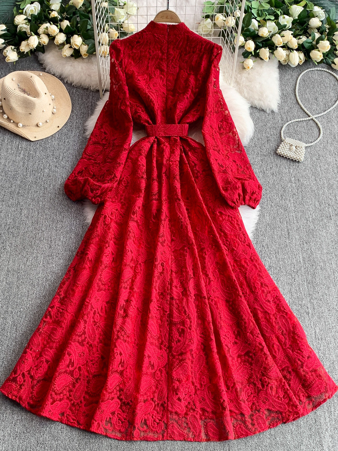 Robe de lanterne en dentelle rétro pour femmes