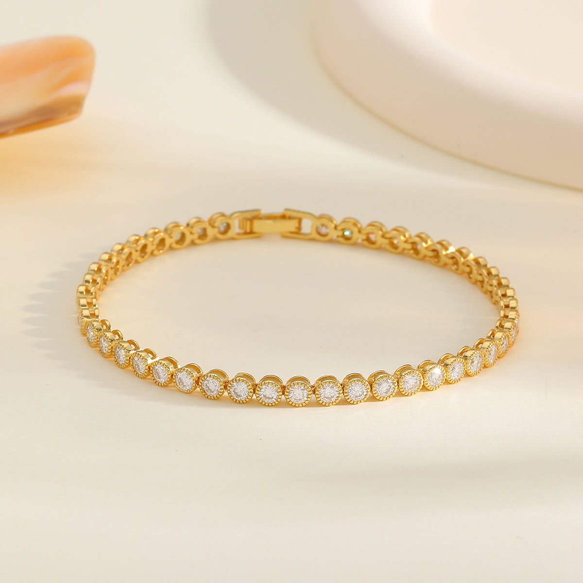 S925 Argent plaqué or 45pcs 3mm Lunette Moissanite Bracelet 19cm D Couleur VVS1 GRA Certifie