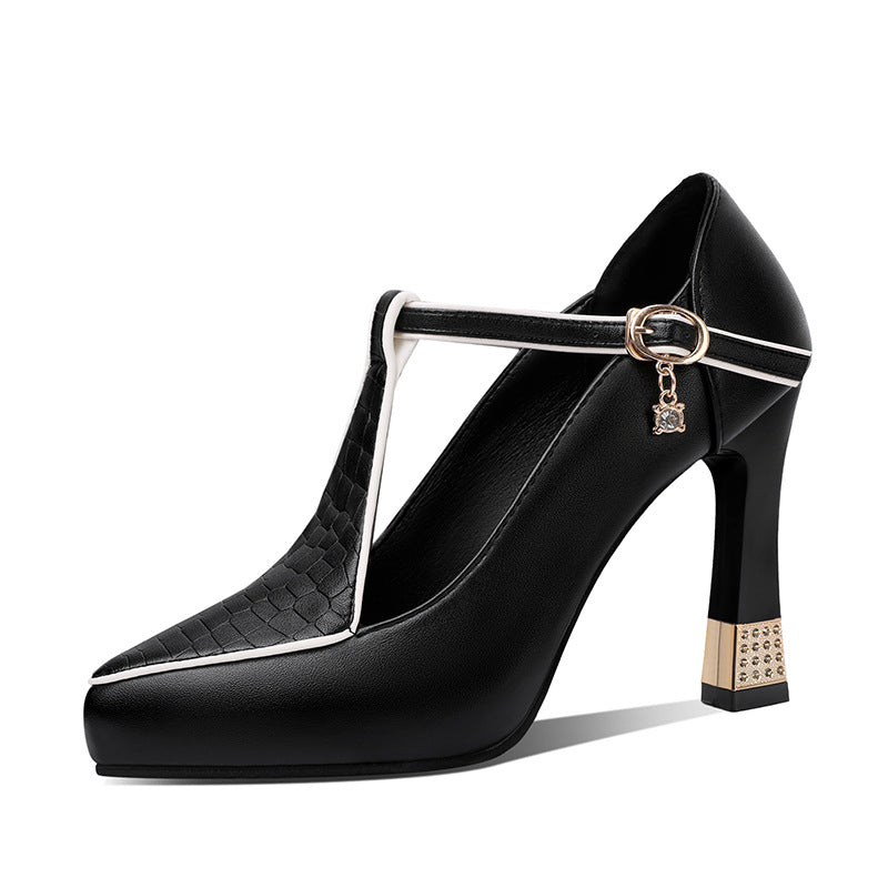Chaussure femme à talon pointu