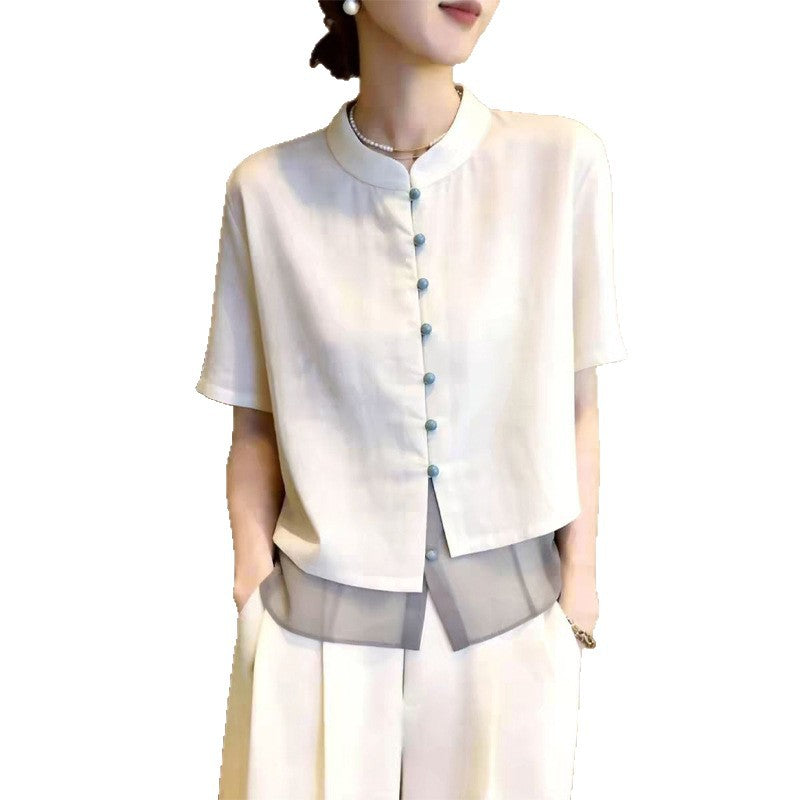 Top d'été fashionnable qui a l'air génial à lui seul