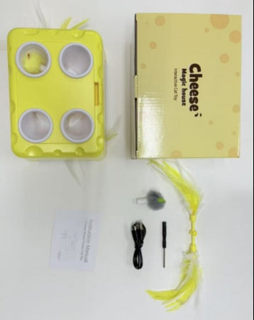 3-en-1 Cheese House Smart Cat Toy