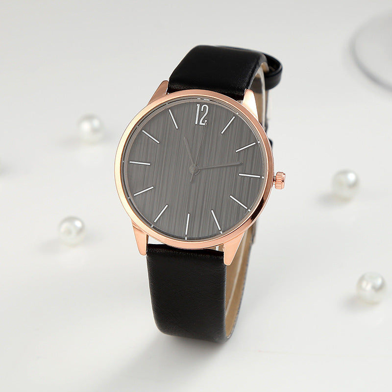 Montre Quartz femme personnalisée de mode