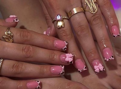 24 pièces Nail Art Haute Mode Simple Strass papillon fleur de vache porter Nail